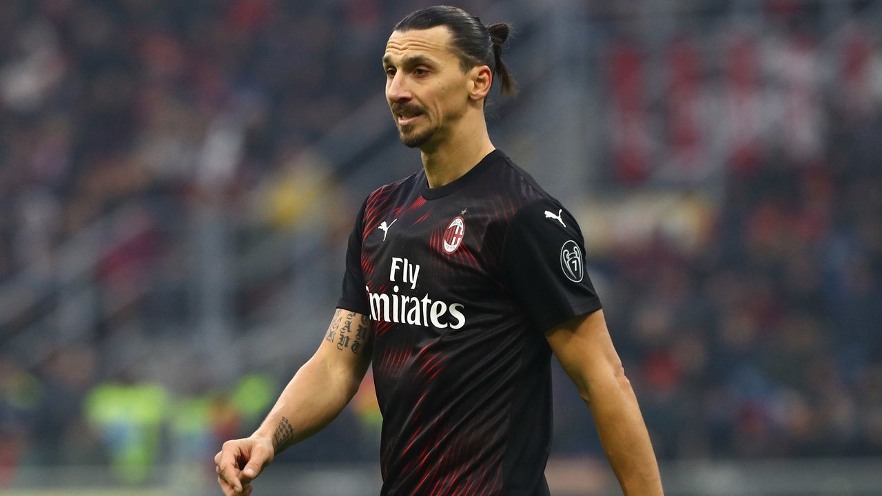 MILAN, ITALY - JANUARY 06: Zlatan Ibrahimovic of AC Milan looks on during the Serie A match between AC Milan and UC Sampdoria at Stadio Giuseppe Meazza on January 6, 2020 in Milan, Italy.