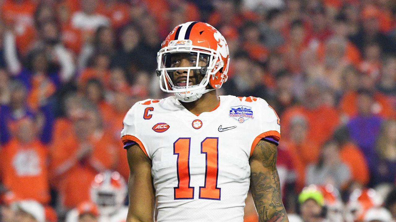 GLENDALE, AZ - DECEMBER 28: Clemson Tigers linebacker Isaiah Simmons (11) looks on during the 2019 PlayStation Fiesta Bowl college football playoff semifinal game between the Ohio State Buckeyes and the Clemson Tigers on December 28, 2019 at State Farm Stadium in Glendale, AZ.