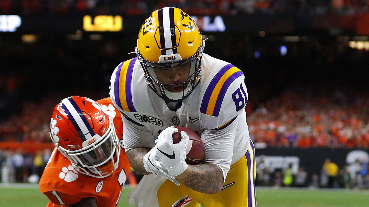 NEW ORLEANS, LOUISIANA - JANUARY 13: Thaddeus Moss #81 of the LSU Tigers scores a touchdown against the Clemson Tigers during the third quarter in the College Football Playoff National Championship game at Mercedes Benz Superdome on January 13, 2020 in New Orleans, Louisiana.