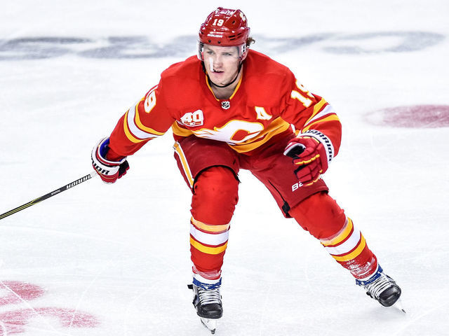 CALGARY, AB - JANUARY 11: Calgary Flames Right Wing Matthew Tkachuk (19) skates during the third period of an NHL game where the Calgary Flames hosted the Edmonton Oilers on January 11, 2020, at the Scotiabank Saddledome in Calgary, AB.