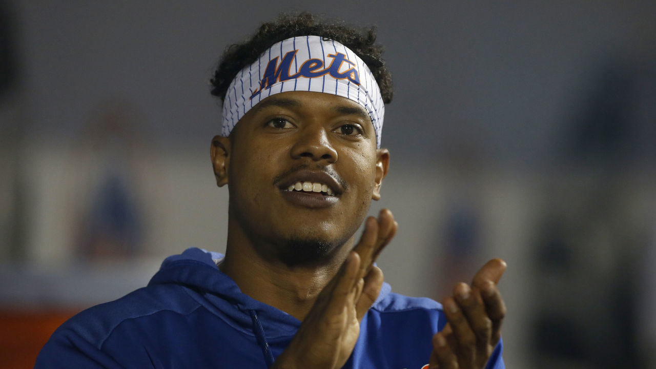 NEW YORK, NEW YORK - AUGUST 28: Marcus Stroman #7 of the New York Mets looks on against the Chicago Cubs at Citi Field on August 28, 2019 in New York City. The Cubs defeated the Mets 10-7.