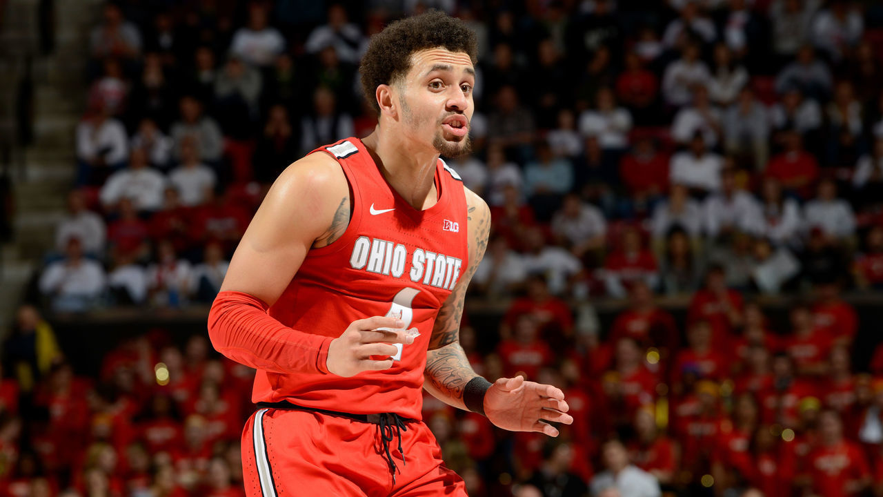 COLLEGE PARK, MD - JANUARY 07: Duane Washington Jr. #4 of the Ohio State Buckeyes defends against the Maryland Terrapins at Xfinity Center on January 7, 2020 in College Park, Maryland.
