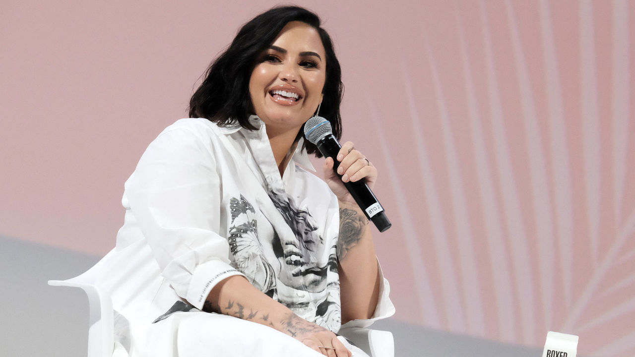 HOLLYWOOD, CALIFORNIA - NOVEMBER 02: Singer Demi Lovato attends the 2019 Teen Vogue Summit at Goya Studios on November 02, 2019 in Hollywood, California.