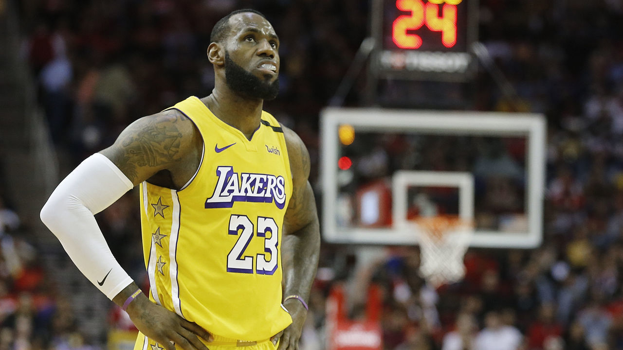 HOUSTON, TEXAS - JANUARY 18: LeBron James #23 of the Los Angeles Lakers checks the video board against the Houston Rockets at Toyota Center on January 18, 2020 in Houston, Texas. NOTE TO USER: User expressly acknowledges and agrees that, by downloading and/or using this photograph, user is consenting to the terms and conditions of the Getty Images License Agreement.