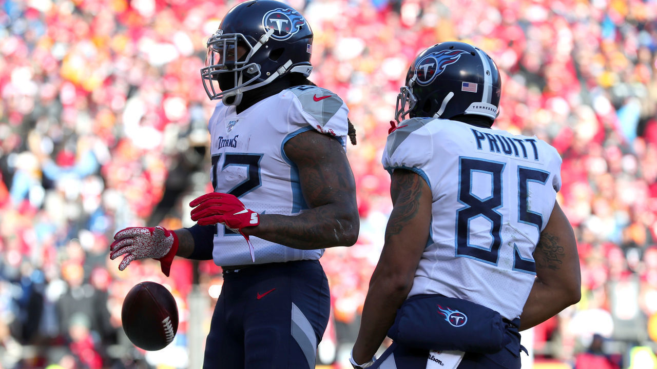 KANSAS CITY, MISSOURI - JANUARY 19: Derrick Henry #22 of the Tennessee Titans reacts after a 4 yard touchdown run in the first quarter against the Kansas City Chiefs in the AFC Championship Game at Arrowhead Stadium on January 19, 2020 in Kansas City, Missouri.