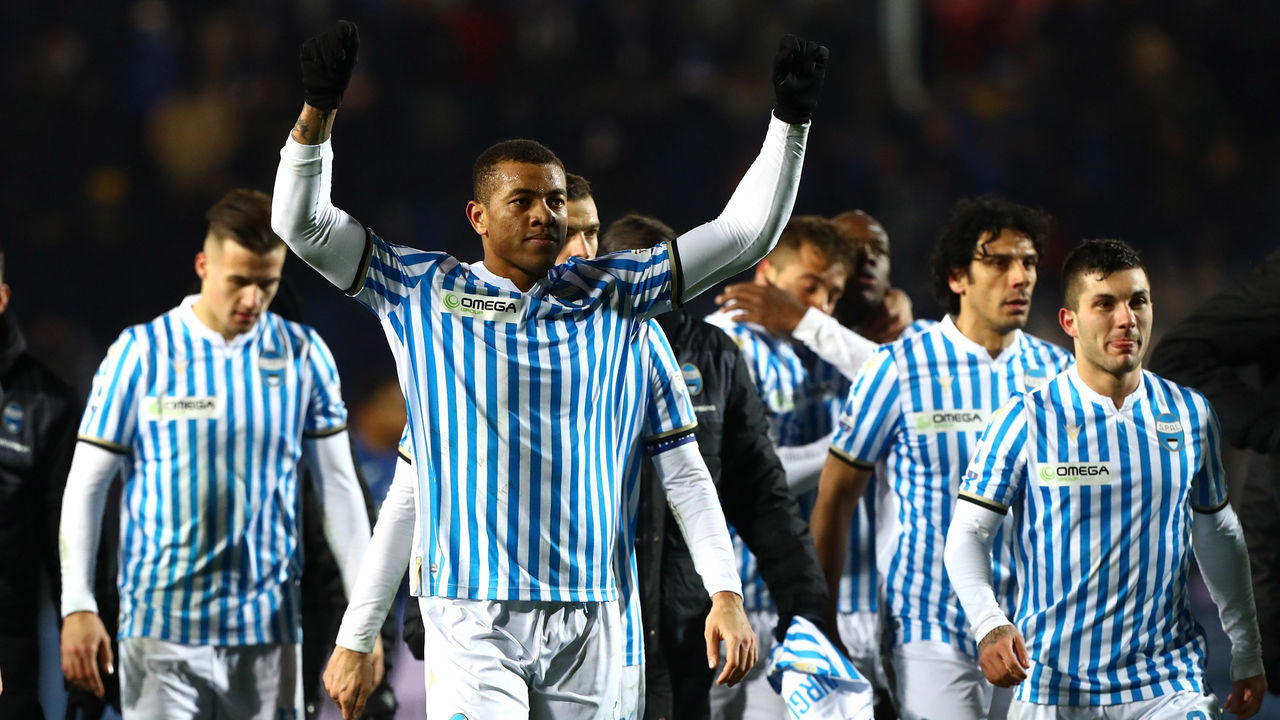 BERGAMO, ITALY - JANUARY 20: The players of the SPAL celebrate a victory at the end of the Serie A match between Atalanta BC and SPAL at Gewiss Stadium on January 20, 2020 in Bergamo, Italy.