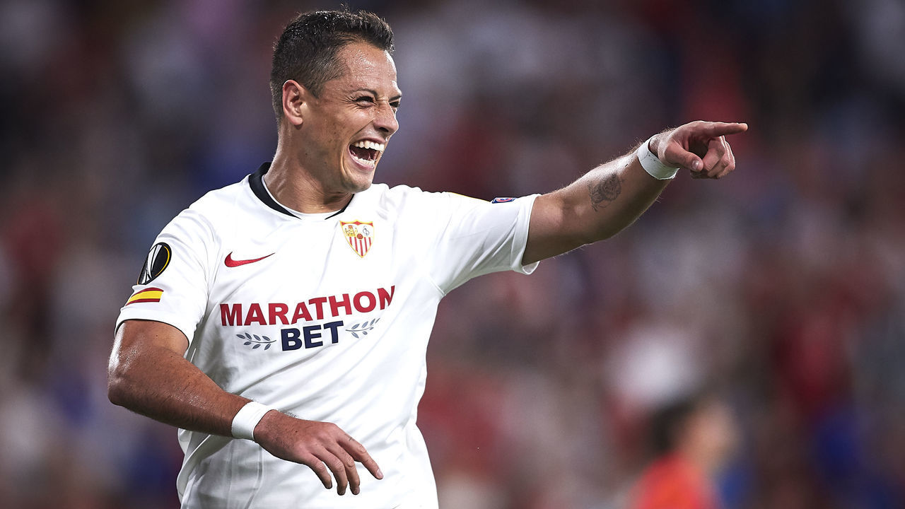 SEVILLE, SPAIN - OCTOBER 03: Javier Hernandez of Sevilla FC celebrates scoring his team's opening goal during the UEFA Europa League group A match between Sevilla FC and APOEL Nikosia at Estadio Ramon Sanchez Pizjuan on October 03, 2019 in Seville, Spain.