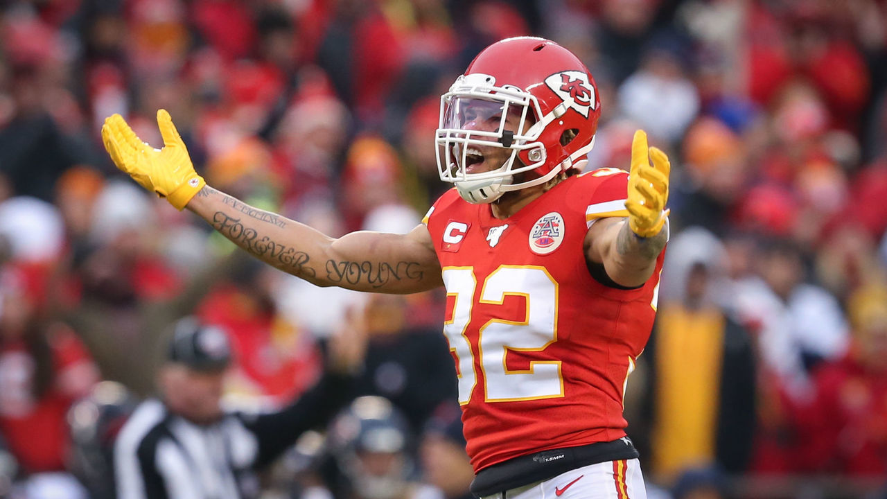 KANSAS CITY, MO - JANUARY 12: Kansas City Chiefs strong safety Tyrann Mathieu (32) fires up the crowd in the second quarter of an NFL Divisional round playoff game between the Houston Texans and Kansas City Chiefs on January 12, 2020 at Arrowhead Stadium in Kansas City, MO.