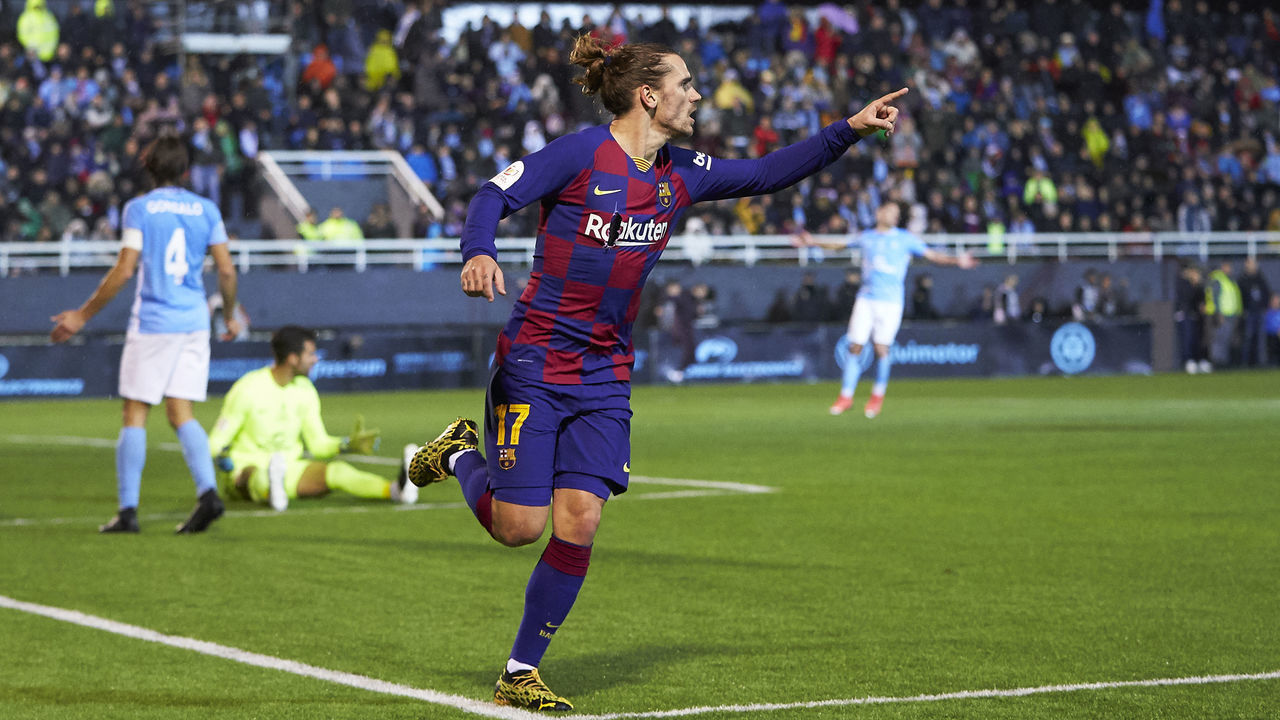 IBIZA, SPAIN - JANUARY 22: Antoine Griezmann of FC Barcelona celebrates after scoring his team's second goal during the Copa del Rey Round of 32 match between UD Ibiza and FC Barcelona at Estadi Municipal de Can Misses on January 22, 2020 in Ibiza, Spain.