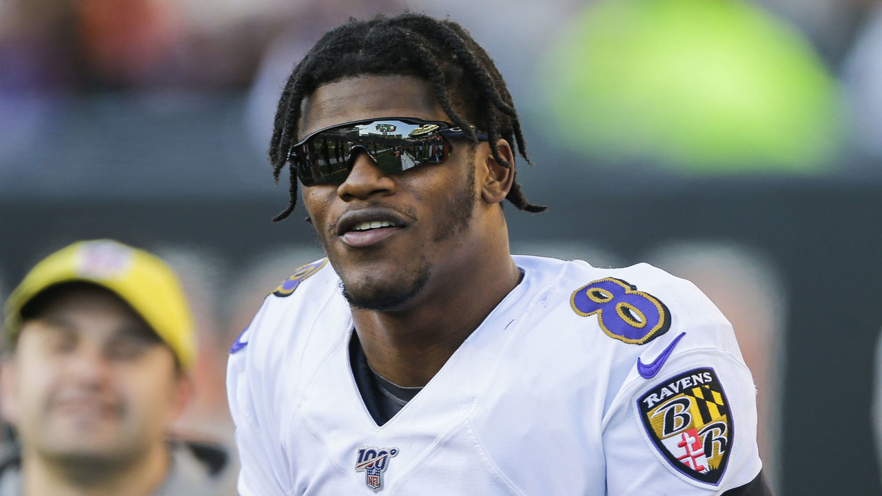 CINCINNATI, OHIO - NOVEMBER 10: Lamar Jackson #8 of the Baltimore Ravens stands on the sideline during the game against the Cincinnati Bengals at Paul Brown Stadium on November 10, 2019 in Cincinnati, Ohio.