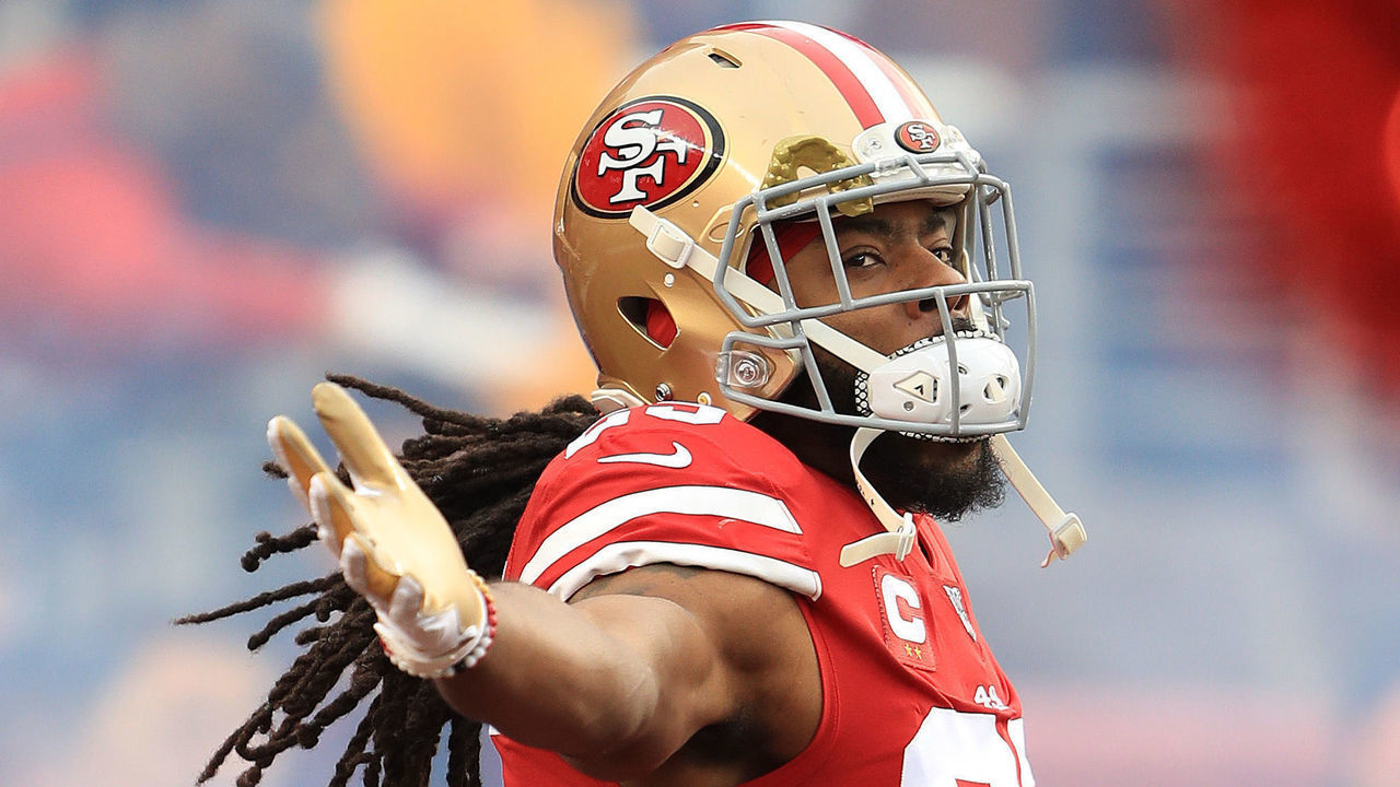 SANTA CLARA, CALIFORNIA - JANUARY 19: Richard Sherman #25 of the San Francisco 49ers runs onto the field prior to the NFC Championship game against the Green Bay Packers at Levi's Stadium on January 19, 2020 in Santa Clara, California.