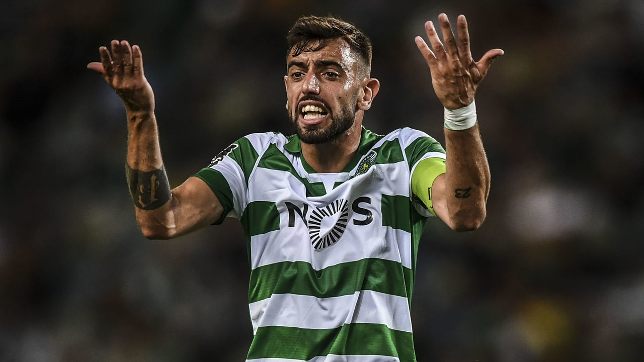 Sporting's Portuguese midfielder Bruno Fernandes reacts during the Portuguese League football match between Sporting Lisbon and Braga at the Jose Alvalade Stadium in Lisbon on August 18, 2019.