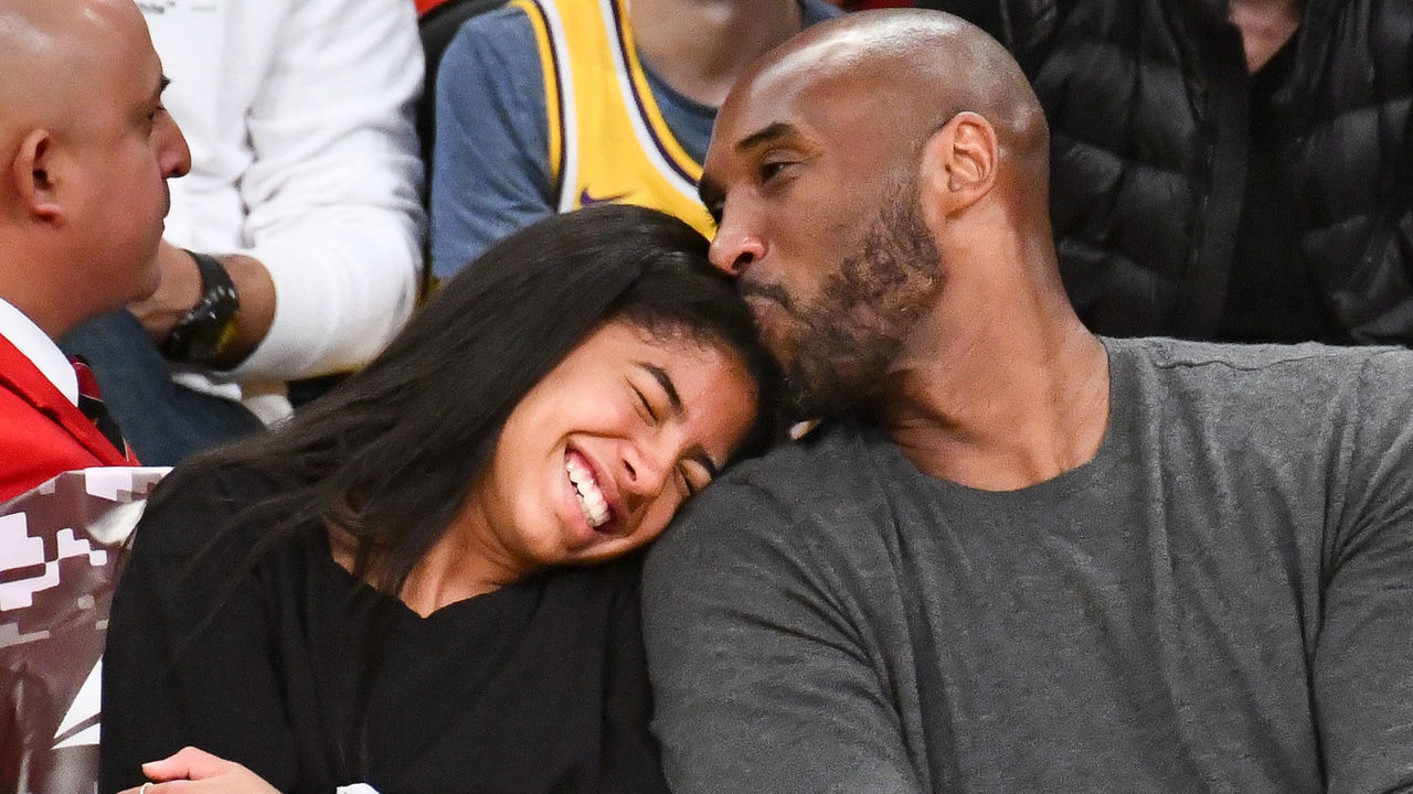 LOS ANGELES, CALIFORNIA - NOVEMBER 17: Kobe Bryant and his daughter Gianna Bryant attend a basketball game between the Los Angeles Lakers and the Atlanta Hawks at Staples Center on November 17, 2019 in Los Angeles, California.