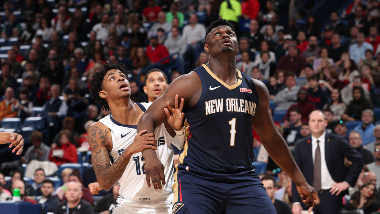 MEMPHIS, TN - JANUARY 31: Zion Williamson #1 of the New Orleans Pelicans plays defense against Ja Morant #12 of the Memphis Grizzlies on January 31, 2020 at FedExForum in Memphis, Tennessee. Mandatory Copyright Notice: Copyright 2020 NBAE