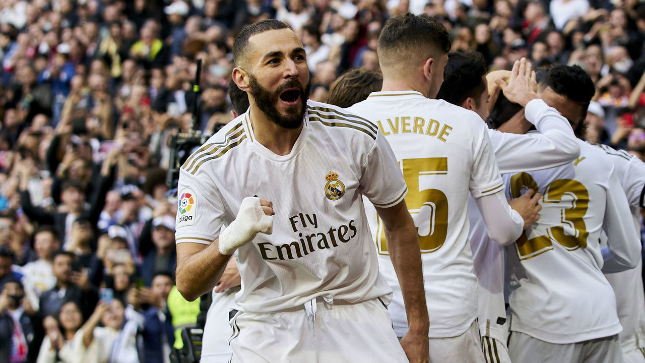 MADRID, SPAIN - FEBRUARY 01: Karim Benzema of Real Madrid celebrates goal during the Liga match between Real Madrid CF and Club Atletico de Madrid at Estadio Santiago Bernabeu on February 1, 2020 in Madrid, Spain.