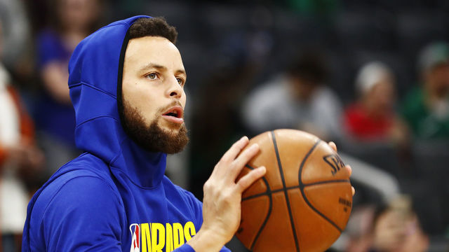 BOSTON, MASSACHUSETTS - JANUARY 30: Stephen Curry #30 of the Golden State Warriors warms up before the game against the Boston Celtics at TD Garden on January 30, 2020 in Boston, Massachusetts.