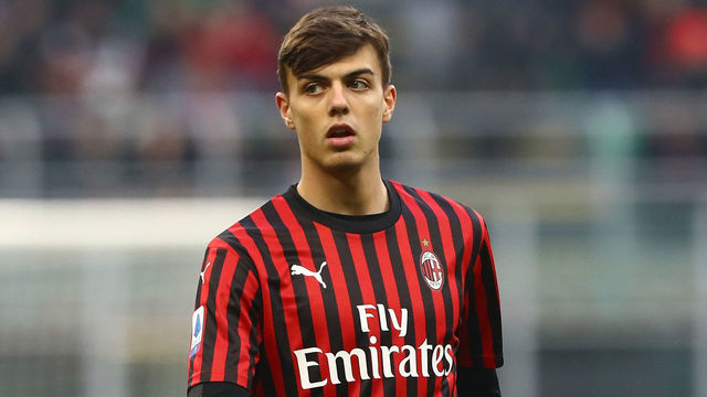 MILAN, ITALY - FEBRUARY 02: Daniel Maldini of AC Milan looks on during the Serie A match between AC Milan and Hellas Verona at Stadio Giuseppe Meazza on February 2, 2020 in Milan, Italy.
