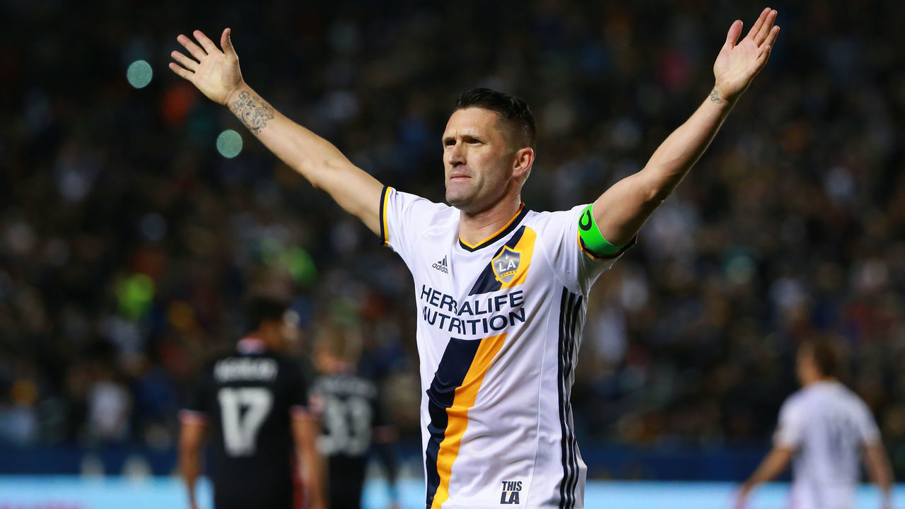 CARSON, CA - MARCH 06: Robbie Keane #7 of Los Angeles Galaxy celebrates after scoring on a penalty kick in the second half of their MLS match against D.C. United at StubHub Center on March 6, 2016 in Carson, California. The Galaxy defeated United 4-1.