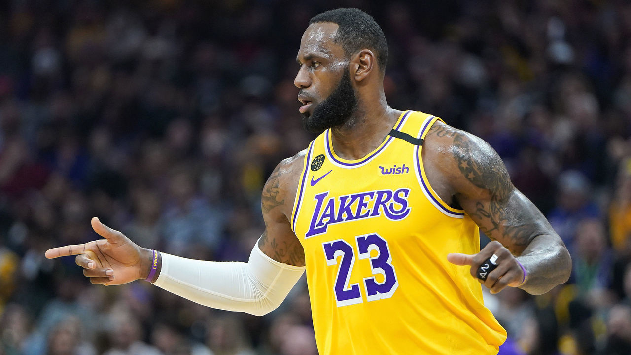 SACRAMENTO, CALIFORNIA - FEBRUARY 01: LeBron James #23 of the Los Angeles Lakers reacts after his team scored against the Sacramento Kings during the first half of an NBA basketball game at Golden 1 Center on February 01, 2020 in Sacramento, California.