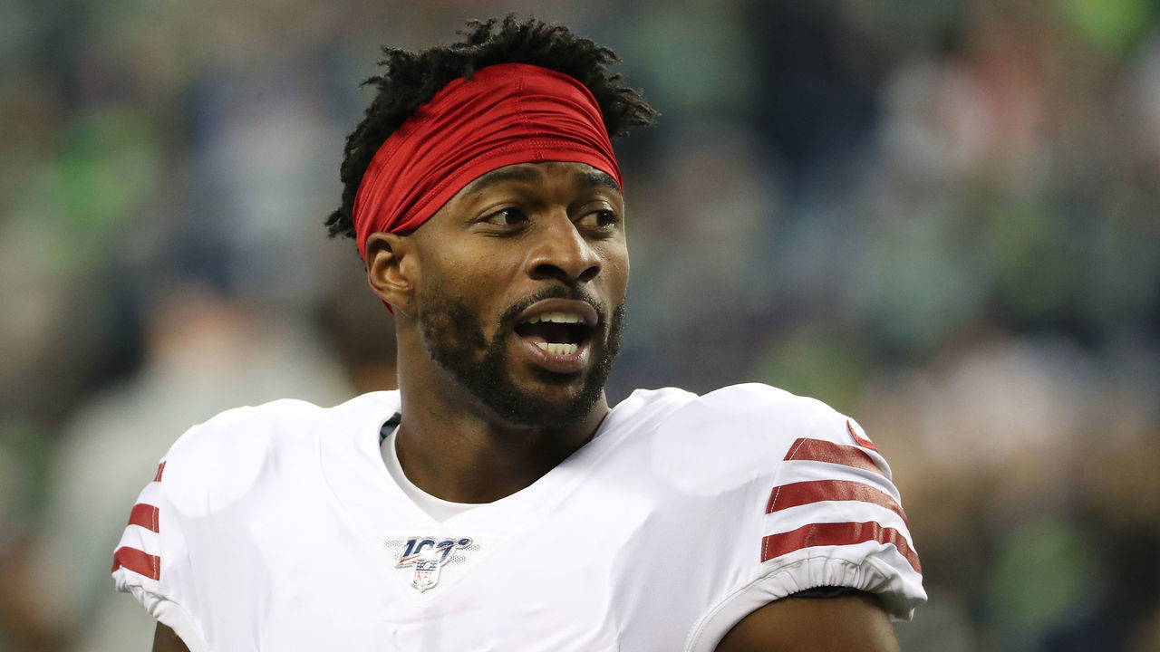 SEATTLE, WASHINGTON - DECEMBER 29: Emmanuel Sanders #17 of the San Francisco 49ers looks on prior to taking on the Seattle Seahawks during their game at CenturyLink Field on December 29, 2019 in Seattle, Washington.