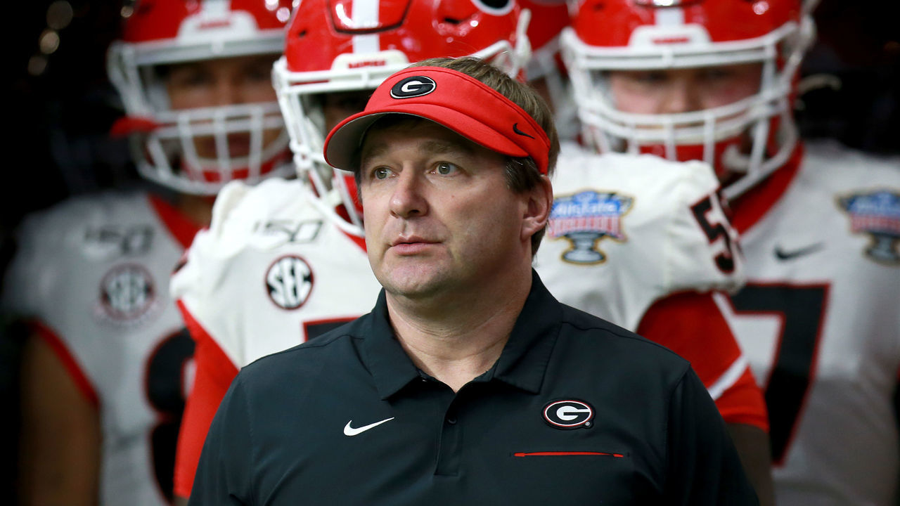 NEW ORLEANS, LOUISIANA - JANUARY 01: Head coach Kirby Smart of the Georgia Bulldogs walks onto the field prior to the Allstate Sugar Bowl against the Baylor Bears at Mercedes Benz Superdome on January 01, 2020 in New Orleans, Louisiana.