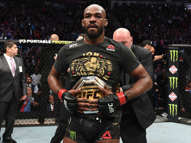 Jones edges out Reyes to defend title in UFC 247 main event | theScore.com