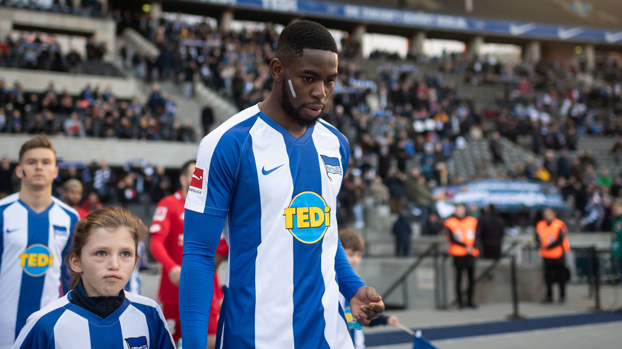 BERLIN, GERMANY - FEBRUARY 08: Jordan Torunarigha of Hertha BSC before the Bundesliga match between Hertha BSC and FSV Mainz 05 at Olympiastadion on February 8, 2020 in Berlin, Germany.
