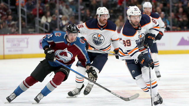 DENVER, COLORADO - NOVEMBER 27: Sam Gagner #89 of the Edmonton Oilers brings the puck down the ice against the Colorado Avalanche in the first period at the Pepsi Center on November 27, 2019 in Denver, Colorado.