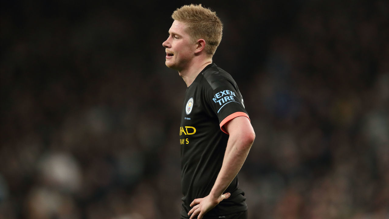 LONDON, ENGLAND - FEBRUARY 02: A dejected Kevin De Bruyne of Manchester City during the Premier League match between Tottenham Hotspur and Manchester City at Tottenham Hotspur Stadium on February 2, 2020 in London, United Kingdom.