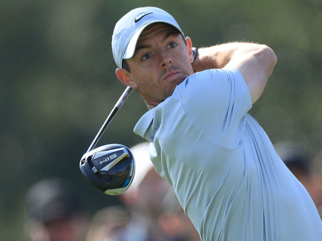 PACIFIC PALISADES, CALIFORNIA - FEBRUARY 15: Rory McIlroy of Northern Ireland plays his tee shot on the par 5, 17th hole during the third round of the Genesis Invitational at The Riviera Country Club on February 15, 2020 in Pacific Palisades, California.