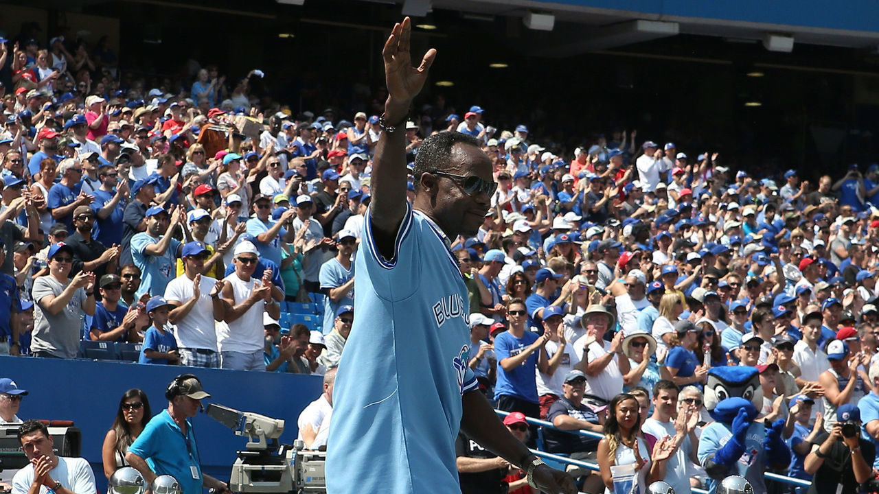 TORONTO, CANADA - AUGUST 16: Former player Tony Fernandez #1 of the Toronto Blue Jays acknowledges the fansâ ovation during a ceremony commemorating the 30th anniversary of the Blue Jaysâ first division title before the start of MLB game action against the New York Yankees on August 16, 2015 at Rogers Centre in Toronto, Ontario, Canada.