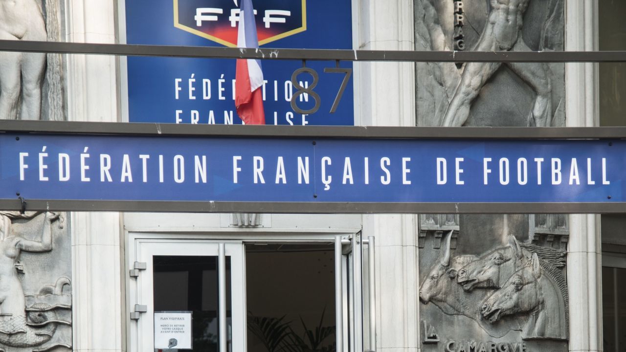 PARIS, FRANCE - OCTOBER 11: Outside view of French Football Federation (FFF) headquarters during a pro-Palestinian demonstration in Paris, France on October 11, 2016. The demonstrators asked the FFF and FIFA (Federation Internationale de Football Association) to exclude the Israeli football team, based in settlements. Four members of the event, including Bishop Gaillot, bishop of Evreux, was received by executives of the FFF.