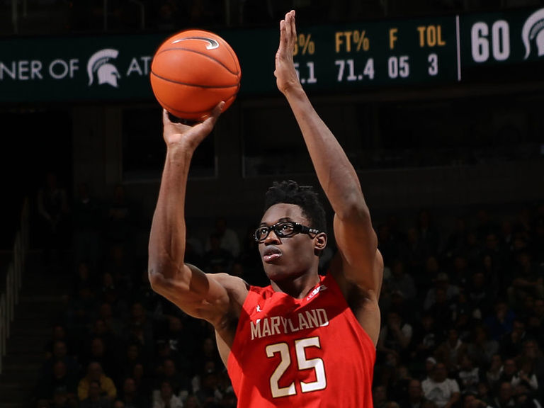 Jalen Smith helps No. 7 Maryland top Northwestern for 9th straight win