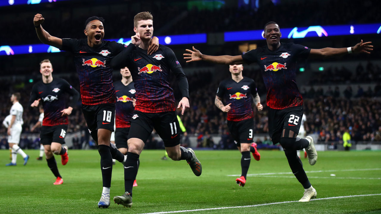 LONDON, ENGLAND - FEBRUARY 19: Timo Werner of RB Leipzig celebrates after scoring his team's first goal during the UEFA Champions League round of 16 first leg match between Tottenham Hotspur and RB Leipzig at Tottenham Hotspur Stadium on February 19, 2020 in London, United Kingdom.