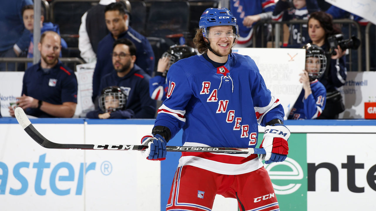 NEW YORK, NY - FEBRUARY 05: Artemi Panarin #10 of the New York Rangers looks on during warmups prior to the game against the Toronto Maple Leafs at Madison Square Garden on February 5, 2020 in New York City.