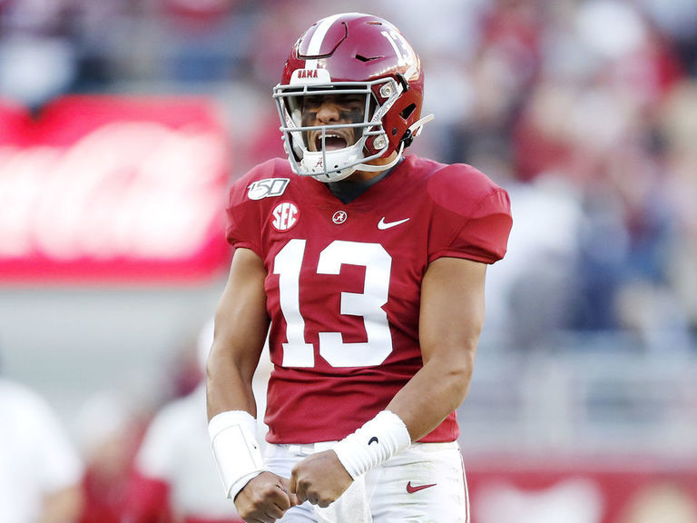 Alabama quarterback Tua Tagovailoa (13) passes downfield against