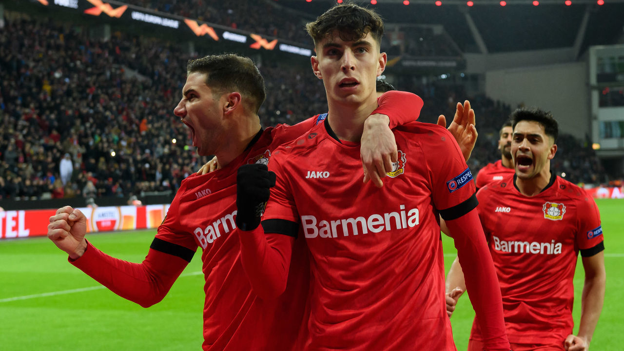 LEVERKUSEN, GERMANY - FEBRUARY 20: (BILD ZEITUNG OUT) Kai Havertz of Bayer 04 Leverkusen celebrates after scoring his team's second goal with teammates during the UEFA Europa League round of 32 first leg match between Bayer 04 Leverkusen and FC Porto at BayArena on February 20, 2020 in Leverkusen, Germany.