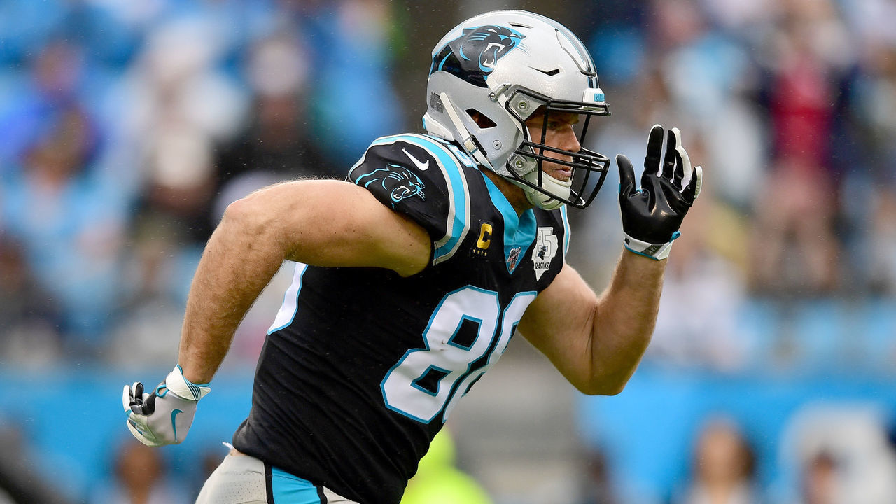 CHARLOTTE, NORTH CAROLINA - DECEMBER 29: Greg Olsen #88 of the Carolina Panthers during the first half during their game against the New Orleans Saints at Bank of America Stadium on December 29, 2019 in Charlotte, North Carolina.