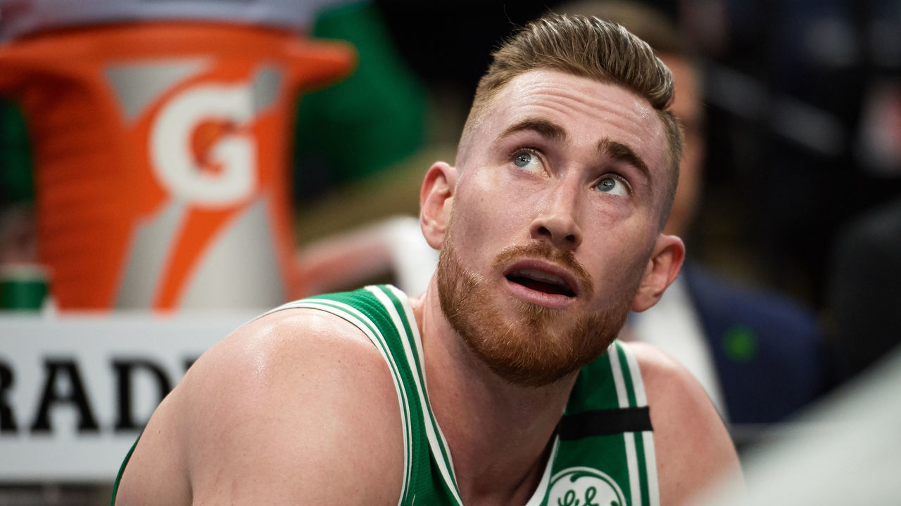 MINNEAPOLIS, MINNESOTA - FEBRUARY 21: Gordon Hayward #20 of the Boston Celtics looks on during the game against the Minnesota Timberwolves at Target Center on February 21, 2020 in Minneapolis, Minnesota.
