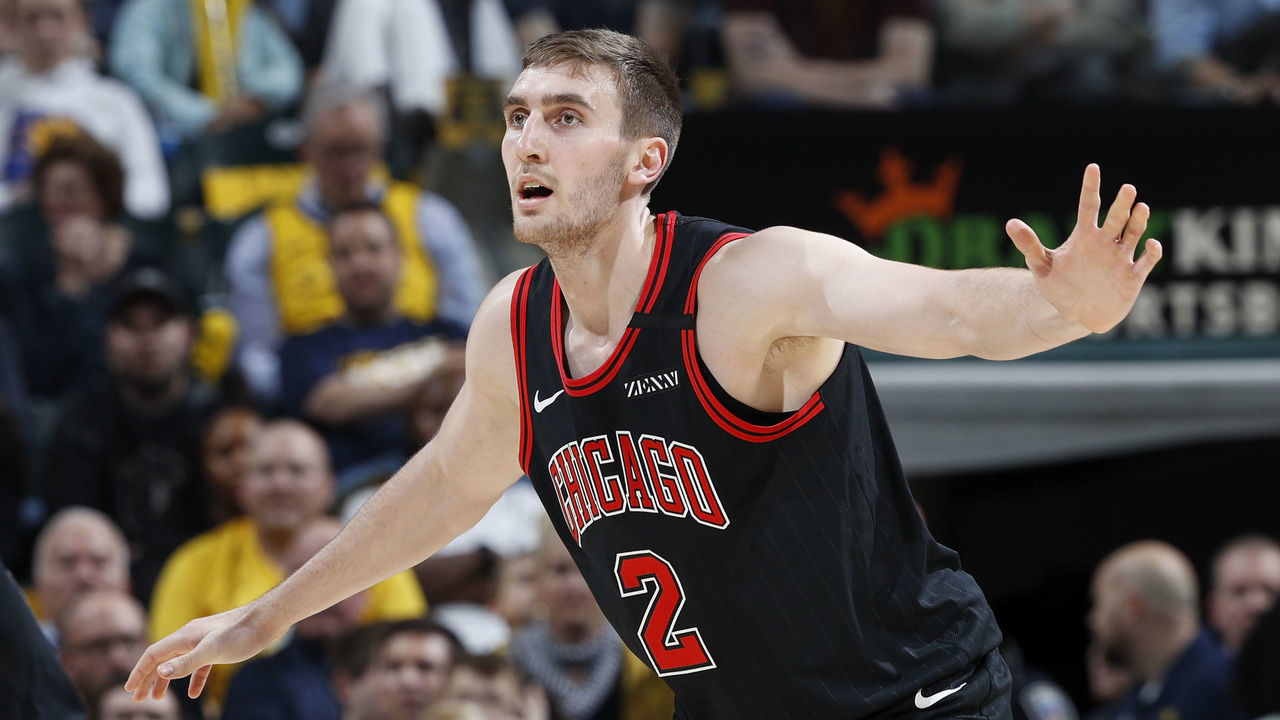 INDIANAPOLIS, IN - JANUARY 29: Luke Kornet #2 of the Chicago Bulls defends during a game against the Indiana Pacers at Bankers Life Fieldhouse on January 29, 2020 in Indianapolis, Indiana. The Pacers defeated the Bulls 115-106 in overtime.