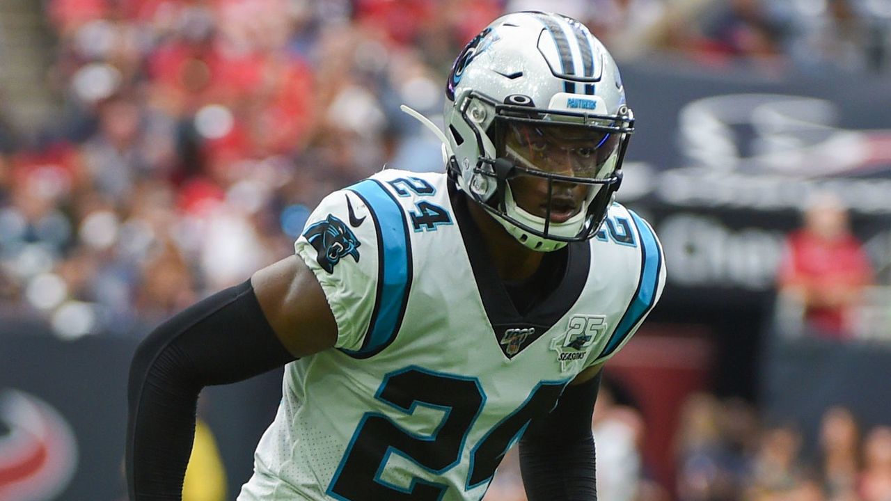 HOUSTON, TX - SEPTEMBER 29: Carolina Panthers cornerback James Bradberry (24) prepares to defend during the football game between the Carolina Panthers and the Houston Texans at NRG Stadium on September 29, 2019 in Houston, Texas.