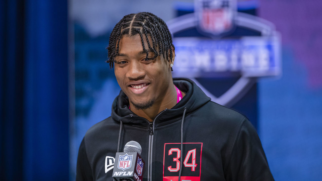INDIANAPOLIS, IN - FEBRUARY 27: Isaiah Simmons #LB34 of the Clemson Tigers speaks to the media on day three of the NFL Combine at Lucas Oil Stadium on February 27, 2020 in Indianapolis, Indiana.
