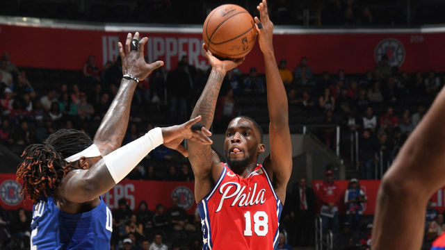 LOS ANGELES, CA - MARCH 1: Shake Milton #18 of the Philadelphia 76ers shoots the ball against the LA Clippers on March 1, 2020 at STAPLES Center in Los Angeles, California. NOTE TO USER: User expressly acknowledges and agrees that, by downloading and/or using this Photograph, user is consenting to the terms and conditions of the Getty Images License Agreement. Mandatory Copyright Notice: Copyright 2020 NBAE