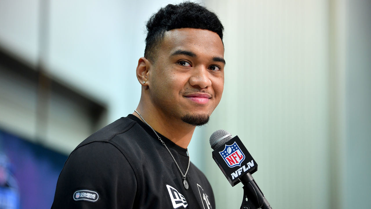 INDIANAPOLIS, INDIANA - FEBRUARY 25: Tua Tagovailoa #QB17 of Alabama interviews during the first day of the NFL Scouting Combine at Lucas Oil Stadium on February 25, 2020 in Indianapolis, Indiana.