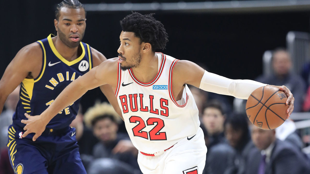 INDIANAPOLIS, INDIANA - NOVEMBER 03: Otto Porter Jr #22 of the Chicago Bulls dribbles the ball against the Indiana Pacers at Bankers Life Fieldhouse on November 03, 2019 in Indianapolis, Indiana.