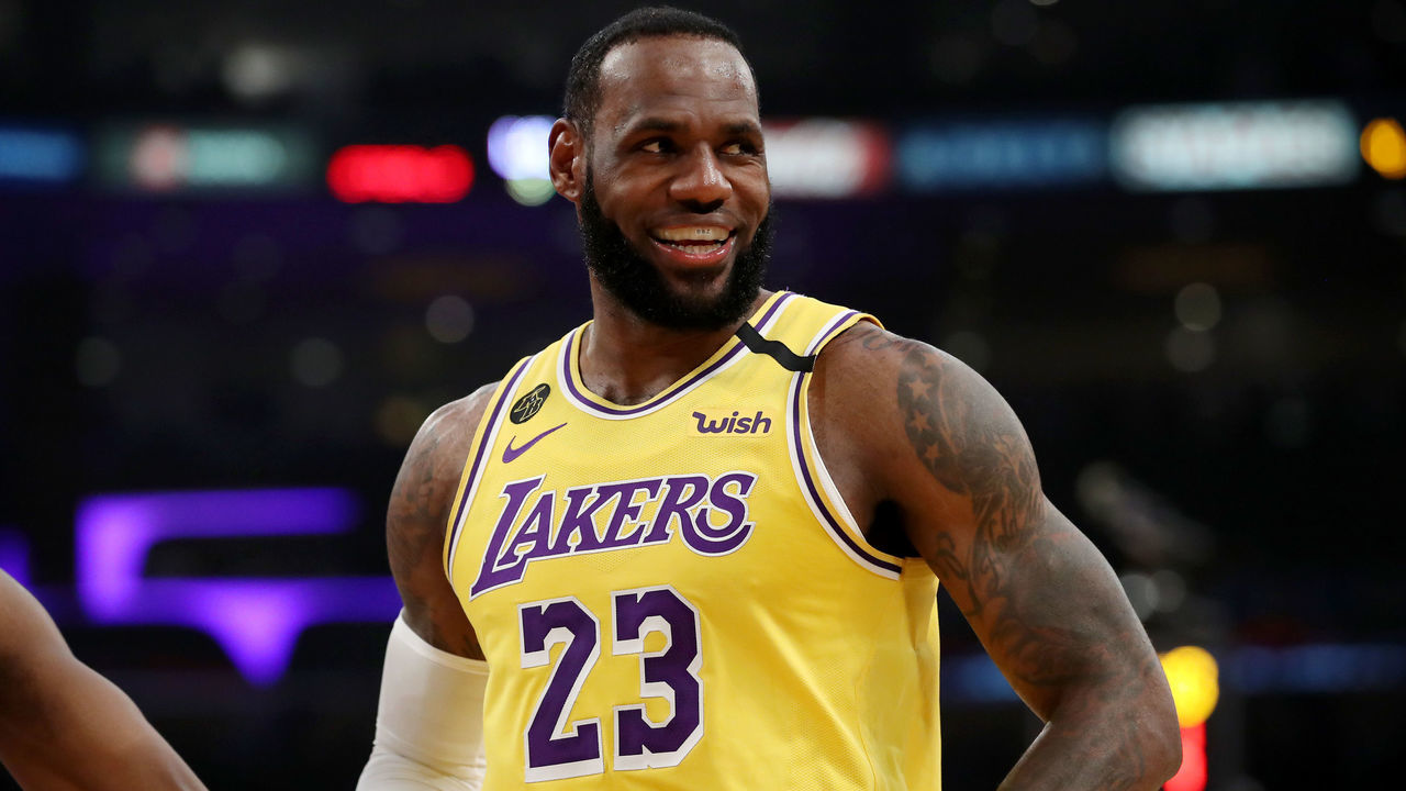 LOS ANGELES, CALIFORNIA - MARCH 03: LeBron James #23 of the Los Angeles Lakers looks on during the game against the Philadelphia 76ers during the first half at Staples Center on March 03, 2020 in Los Angeles, California.