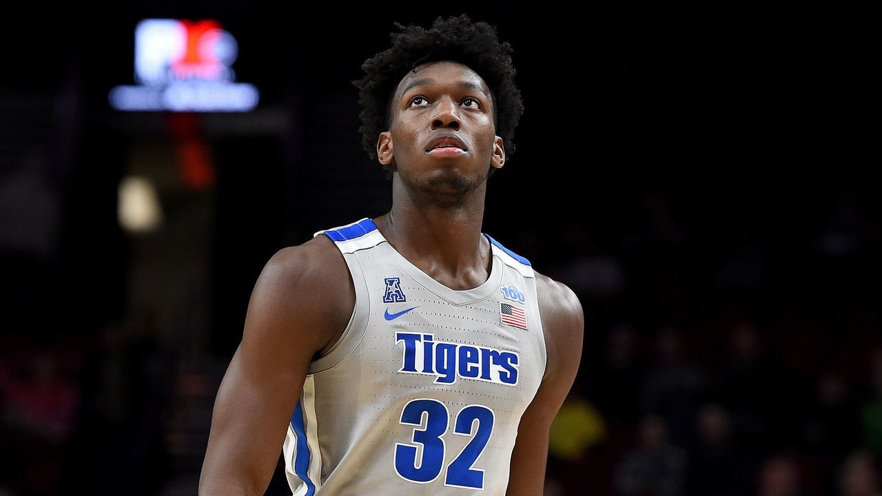 PORTLAND, OREGON - NOVEMBER 12: James Wiseman #32 of the Memphis Tigers walks up court during the first half of the game against the Oregon Ducks between the Oregon Ducks and Memphis Grizzlies at Moda Center on November 12, 2019 in Portland, Oregon.