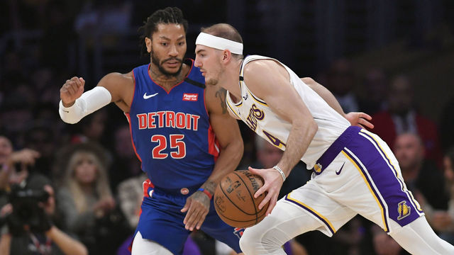 LOS ANGELES, CA - JANUARY 05: Derrick Rose #25 of the Detroit Pistons guards Alex Caruso #4 of the Los Angeles Lakers at Staples Center on January 5, 2020 in Los Angeles, California. Lakers won 106-99. NOTE TO USER: User expressly acknowledges and agrees that, by downloading and/or using this photograph, user is consenting to the terms and conditions of the Getty Images License Agreement.