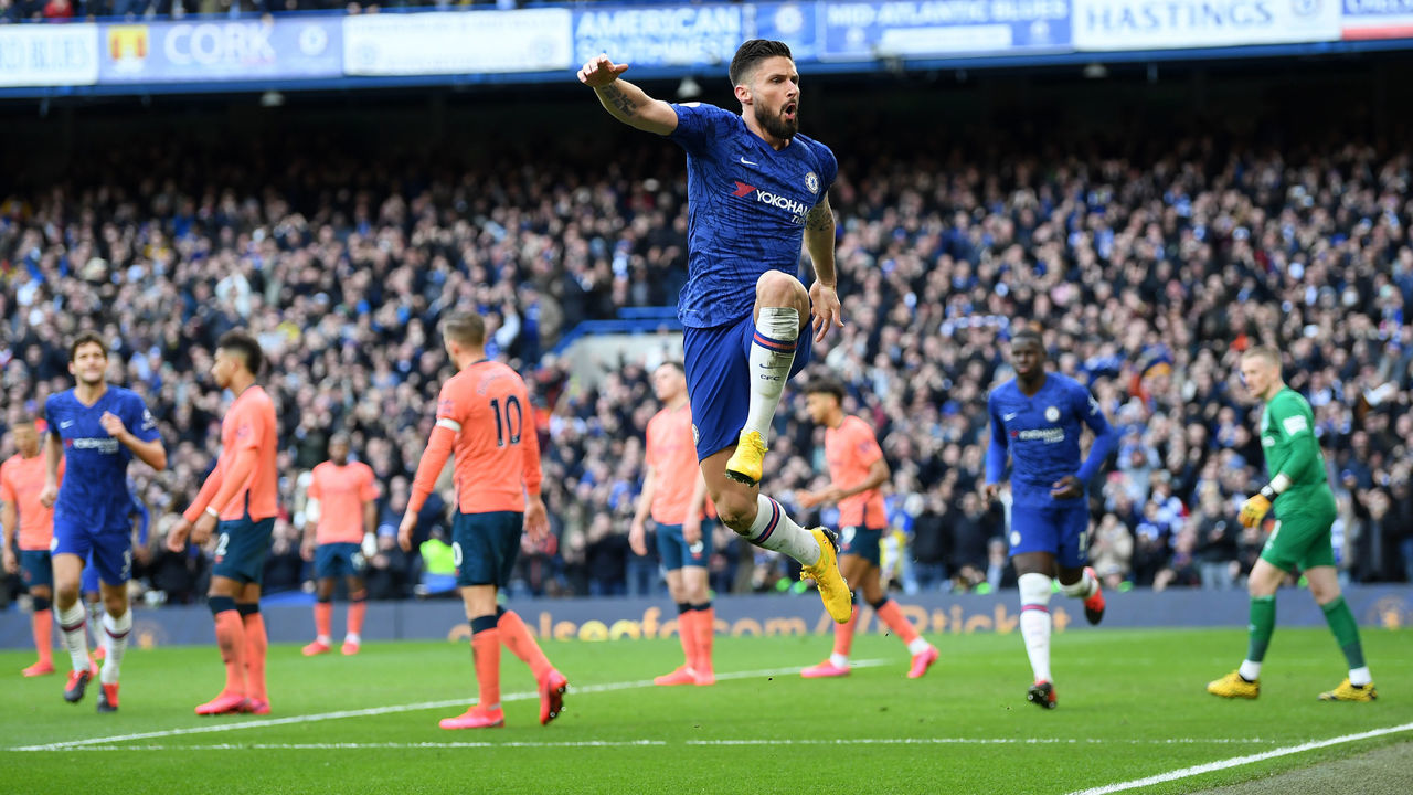 LONDON, ENGLAND - MARCH 08: Olivier Giroud of Chelsea celebrates after scoring his team's fourth goal during the Premier League match between Chelsea FC and Everton FC at Stamford Bridge on March 08, 2020 in London, United Kingdom.