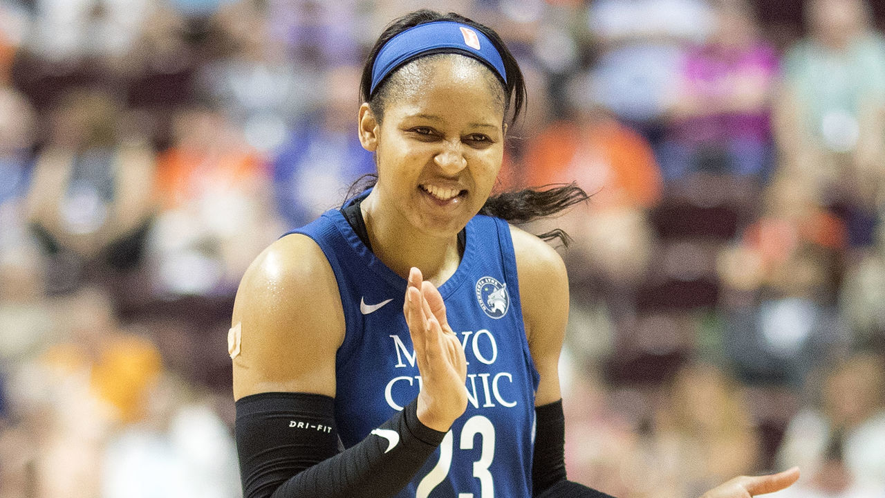 UNCASVILLE, CONNECTICUT- August 17: Maya Moore #23 of the Minnesota Lynx during the Connecticut Sun Vs Minnesota Lynx, WNBA regular season game at Mohegan Sun Arena on August 17, 2018 in Uncasville, Connecticut.
